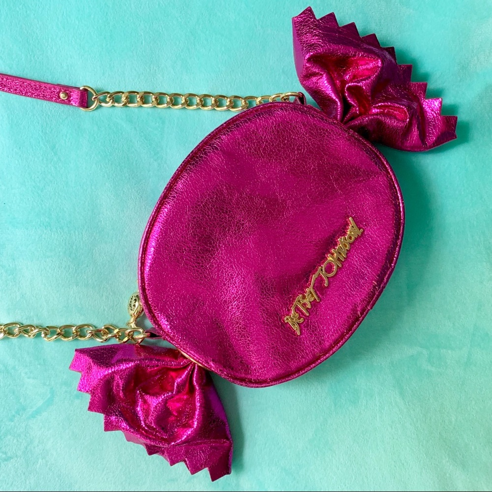 Betsey Johnson Candy 💕 Crossbody 💕